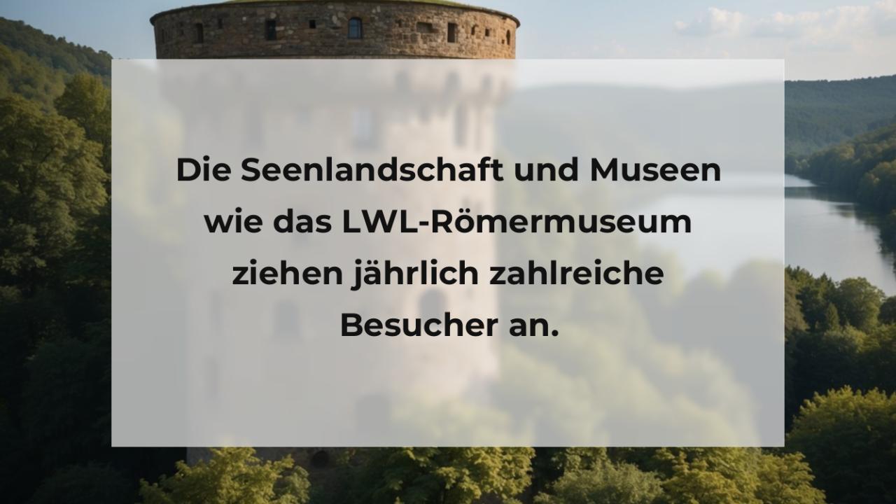 Die Seenlandschaft und Museen wie das LWL-Römermuseum ziehen jährlich zahlreiche Besucher an.